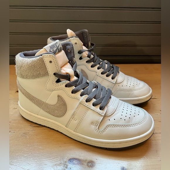 Nike Jordan Air Ship PE SP, DZ3497-100, Tech Grey, MensShoes Size 7.5 - Picture 1 of 10